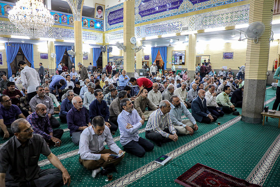 دیدار مردمی فرماندار و مدیران ۱۵ دستگاه اجرایی با اهالی منطقه ۹ مشهد