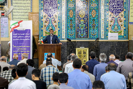 دیدار مردمی فرماندار و مدیران ۱۵ دستگاه اجرایی با اهالی منطقه ۹ مشهد