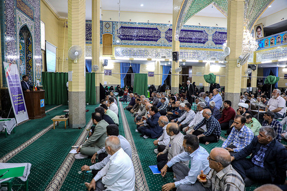 دیدار مردمی فرماندار و مدیران ۱۵ دستگاه اجرایی با اهالی منطقه ۹ مشهد