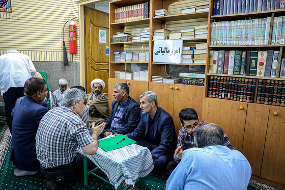 دیدار مردمی فرماندار و مدیران ۱۵ دستگاه اجرایی با اهالی منطقه ۹ مشهد