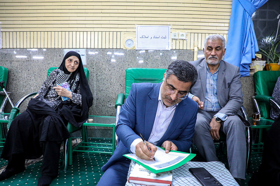 دیدار مردمی فرماندار و مدیران ۱۵ دستگاه اجرایی با اهالی منطقه ۹ مشهد