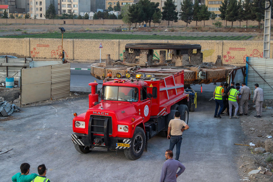 عملیات انتقال دستگاه TBM حفاری قطار شهری