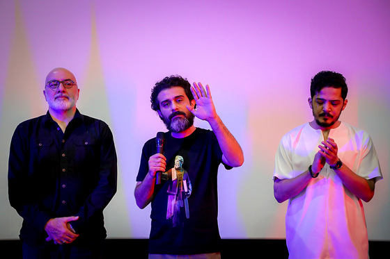  اکران فیلم سینمایی مصلحت با حضور عوامل فیلم در مشهد