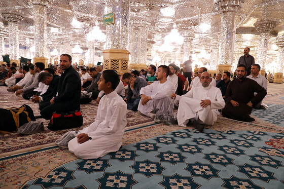 نماز عید قربان در حرم مطهر رضوی