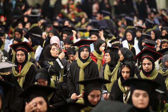جشن دانش آموختگان علوم پزشکی کشور در حرم مطهر رضوی