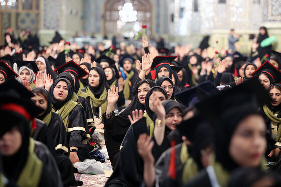 جشن دانش آموختگان علوم پزشکی کشور در حرم مطهر رضوی