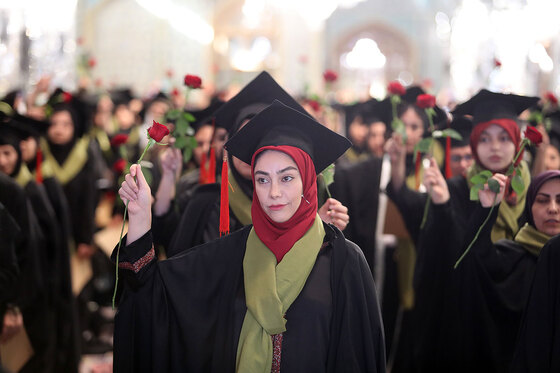 جشن دانش آموختگان علوم پزشکی کشور در حرم مطهر رضوی