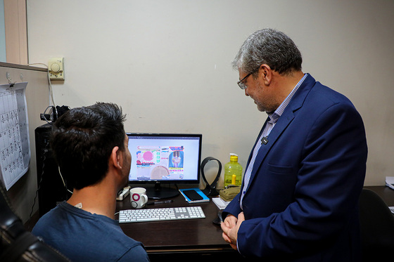 حضور شهردار مشهد در روزنامه شهرآرا به مناسبت روز خبرنگار