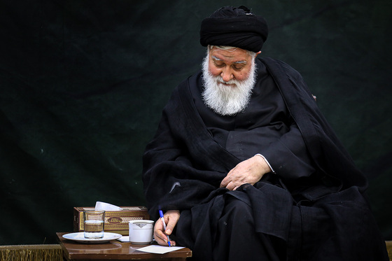 دیدار خبرنگاران و اصحاب رسانه با آیت الله علم الهدی به مناسبت روز خبرنگار