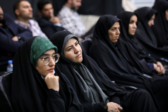 دیدار خبرنگاران و اصحاب رسانه با آیت الله علم الهدی به مناسبت روز خبرنگار