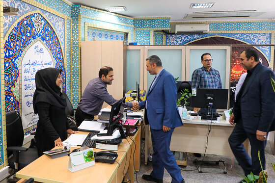 بازدید اعضای شورای اسلامی شهر مشهد از روزنامه شهرآرا
