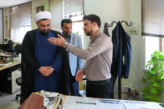 روز خبرنگار در روزنامه شهرآرا - 2