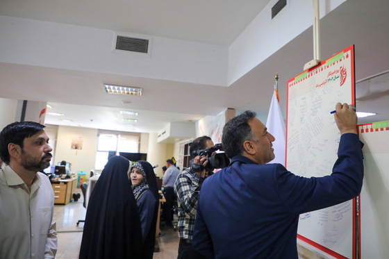 روز خبرنگار در روزنامه شهرآرا - 3