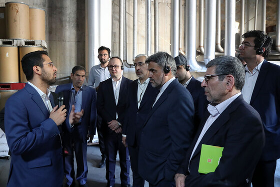 بازدید رییس سازمان بورس و ارواق بهادار از چند واحد صنعتی در مشهد
