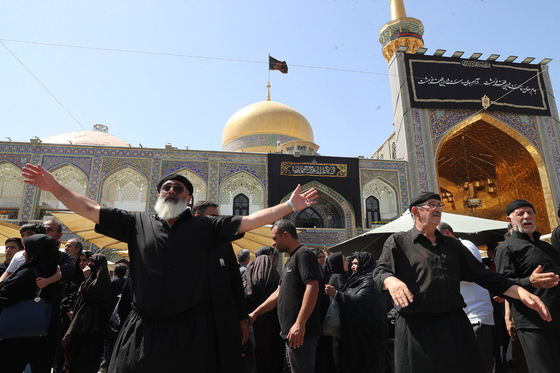 عزاداری  روز 28 صفر در حرم مطهر رضوی