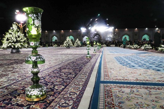 آیین خطبه خوانی شب شهادت امام رضا(ع) در حرم مطهر رضوی