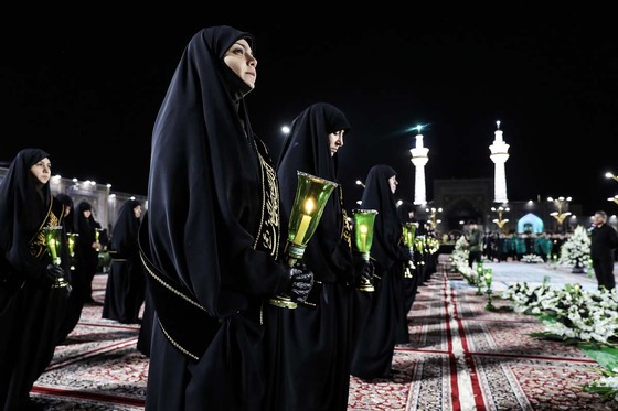 آیین خطبه خوانی شب شهادت امام رضا(ع) در حرم مطهر رضوی