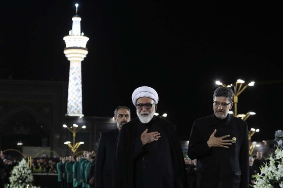 آیین خطبه خوانی شب شهادت امام رضا(ع) در حرم مطهر رضوی