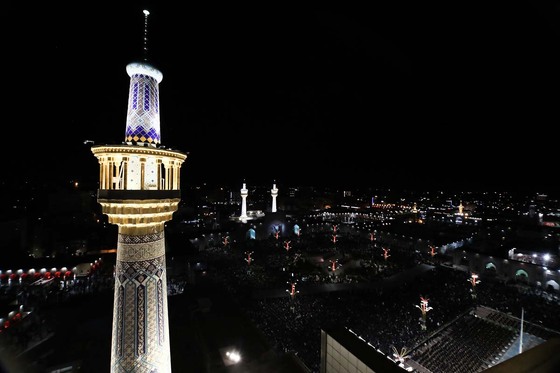 آیین خطبه خوانی شب شهادت امام رضا(ع) در حرم مطهر رضوی
