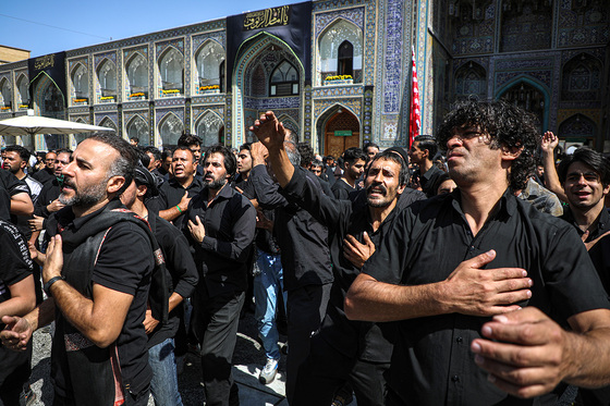 عزاداری روز شهادت امام رضا (ع) در حرم مطهر رضوی