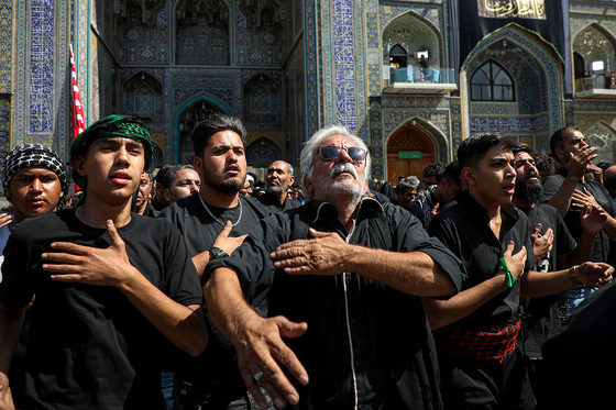 عزاداری روز شهادت امام رضا (ع) در حرم مطهر رضوی