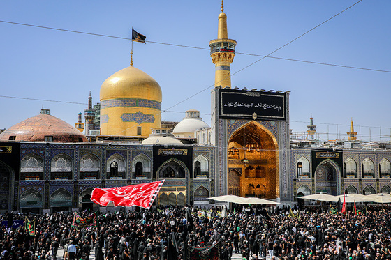 عزاداری روز شهادت امام رضا (ع) در حرم مطهر رضوی