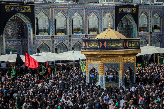 عزاداری روز شهادت امام رضا (ع) در حرم مطهر رضوی