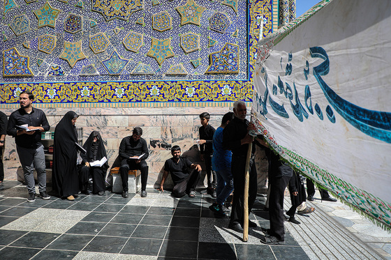 عزاداری روز شهادت امام رضا (ع) در حرم مطهر رضوی