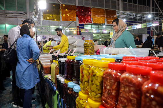 نمایشگاه فروش پاییزه مشهد