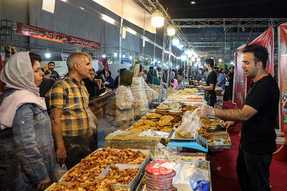 نمایشگاه فروش پاییزه مشهد