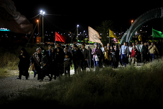 نمایش میدانی «نوری در نیمروز»