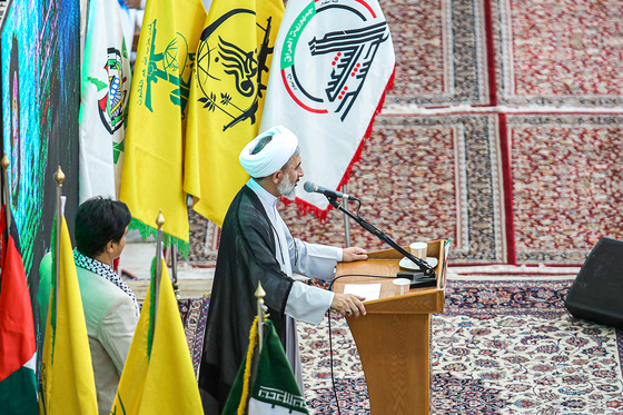 اجتماع همبستگی با جبهه مقاومت فلسطین در صحن قدس حرم مطهر رضوی