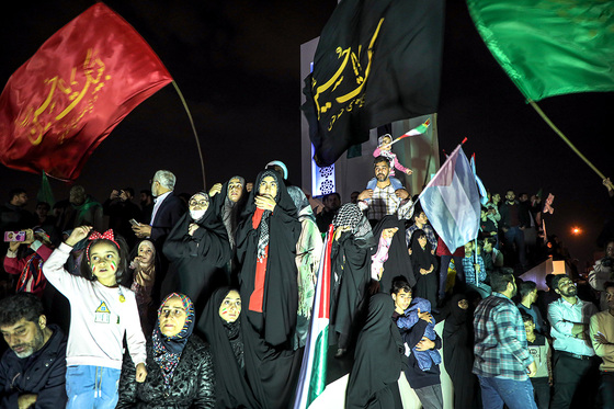 اجتماع مردمی «این المنتقم» در میدان فلسطین مشهد