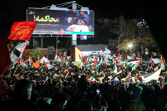 اجتماع مردمی «این المنتقم» در میدان فلسطین مشهد