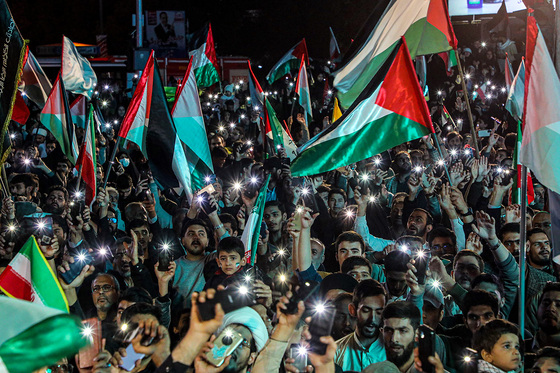 اجتماع مردمی «این المنتقم» در میدان فلسطین مشهد