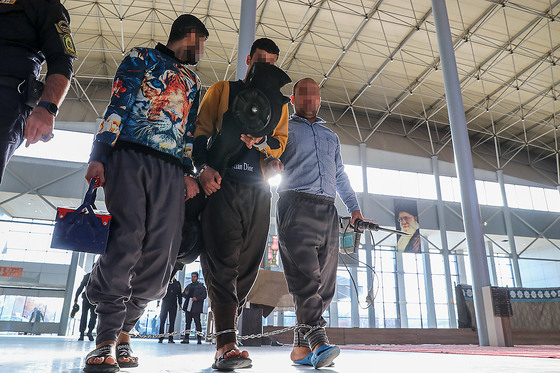 نمایشگاه کشفیات پلیس در طرح 