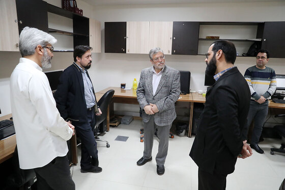 بازدید شهردار مشهد از روزنامه شهرآرا
