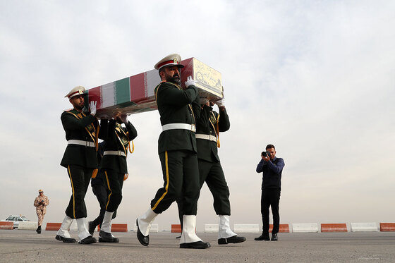 ورود پیکر مطهر ۱۲ شهید گمنام به مشهد