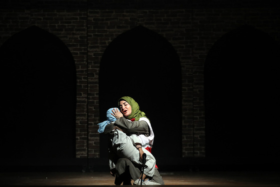 نمایش آئینی «ام زهرا»