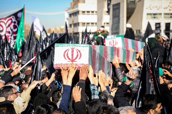 اجتماع عزاداران فاطمی و تشییع پیکر شهدای گمنام در مشهد