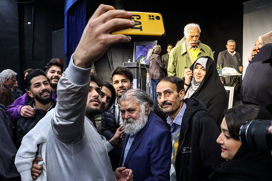 مراسم بزرگداشت استاد علی آزادنیا پیشکسوت تئاتر و سینما