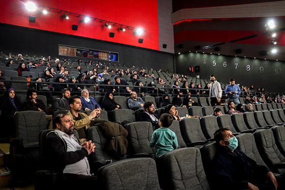 رونمایی و اکران فیلم مستند «نفس» در مشهد