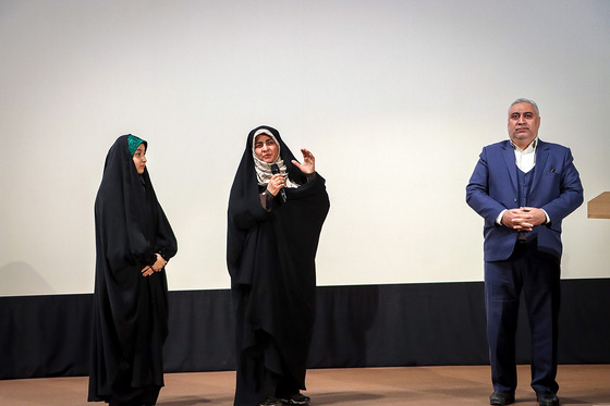 رونمایی و اکران فیلم مستند «نفس» در مشهد