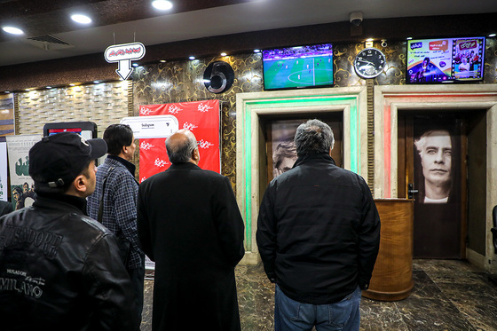 بیست و یکمین جشنواره فیلم فجر در مشهد - ۲ 