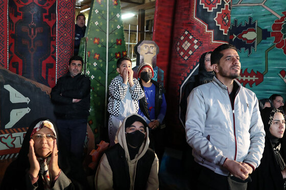 تماشای فوتبال ایران و قطر در سینماهای مشهد