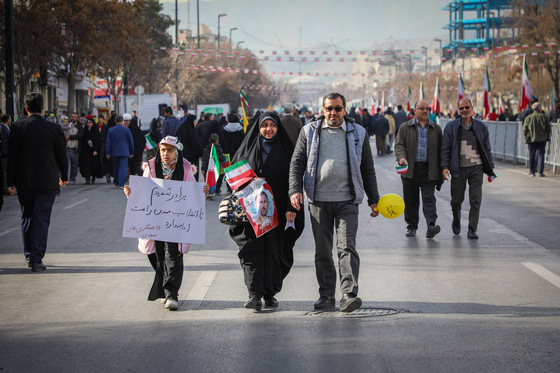 راهپیمایی 22 بهمن در مشهد