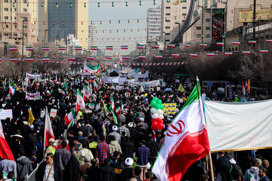 راهپیمایی 22 بهمن در مشهد