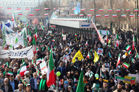 راهپیمایی 22 بهمن در مشهد