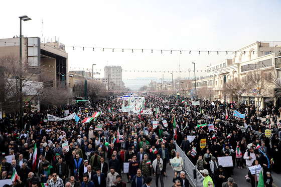 راهپیمایی 22 بهمن در مشهد