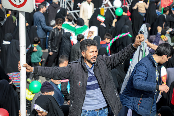 راهپیمایی 22 بهمن در مشهد - 3